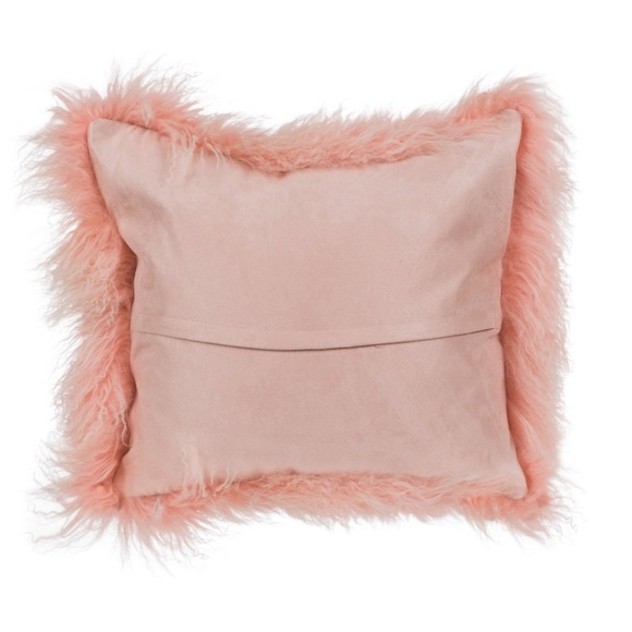 20x20 Mongolian Fur Pillows filled with feather/down, invisible zipper - Picture 3 of 3